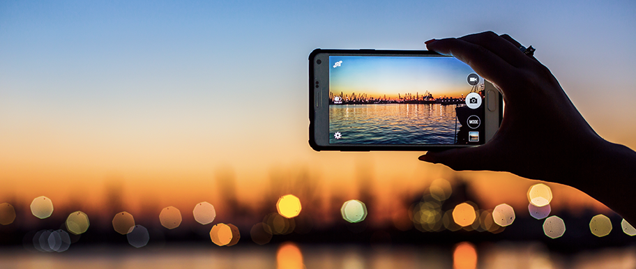 Photo d'un coucher de soleil avec un smartphone