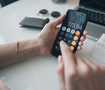 Servez vous de la calculatrice scientifique de votre Iphone