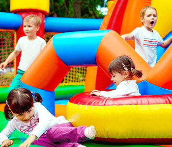 Enfants au parc