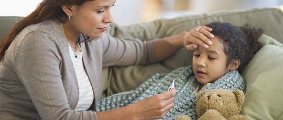 La Meningite Chez L Enfant Definition Symptomes Et Traitements