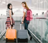 enfants qui voyagent à l'étranger