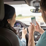 couple au volant