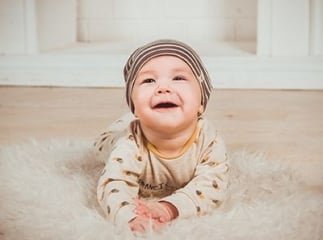 Bébé hyperactif
