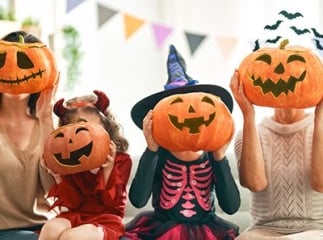 fête d’Halloween en famille