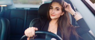 femme au volant