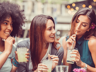 groupe amies Binge drinking