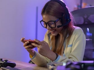 Smartphone gaming